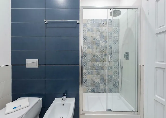 Апартаменты Suityrhome Rionemonti54 *